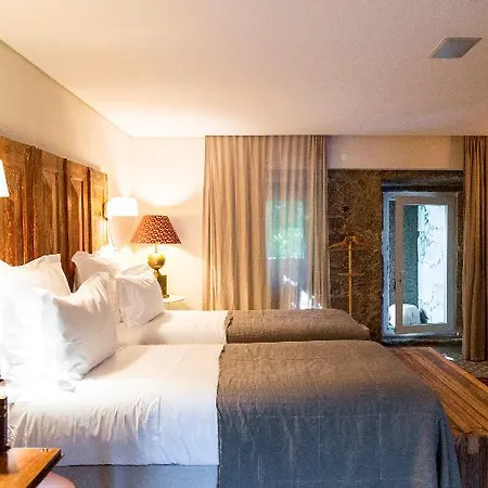 Quinta Do Ameal - Wine & Tourism 5*